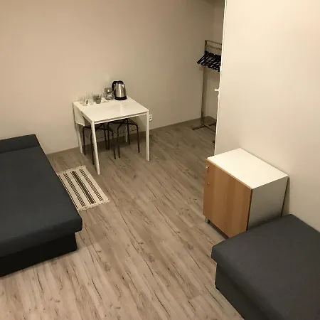 Appena & بيت شباب